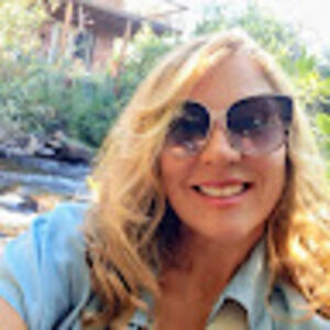 Meet your Posher, Gina